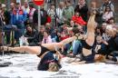 Les Pieds sur la Nappe 9 * 4368 x 2912 * (4.75MB)